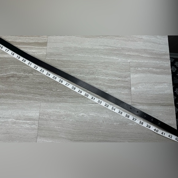 Calvin Klein Black and White Women's Belt - Picture 4 of 6